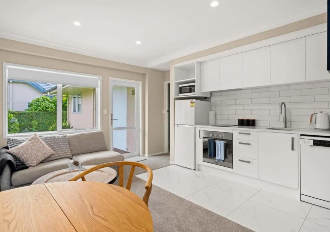 Harbour View Motel And Waterfront Apartments Tauranga Exterior foto