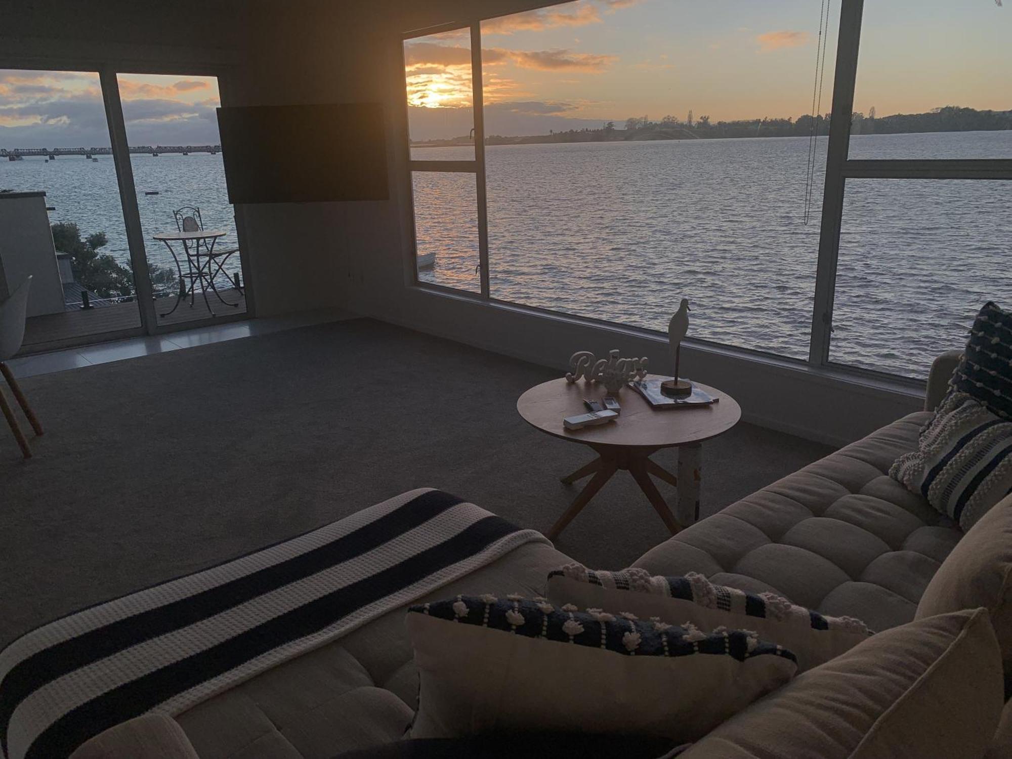 Harbour View Motel And Waterfront Apartments Tauranga Exterior foto